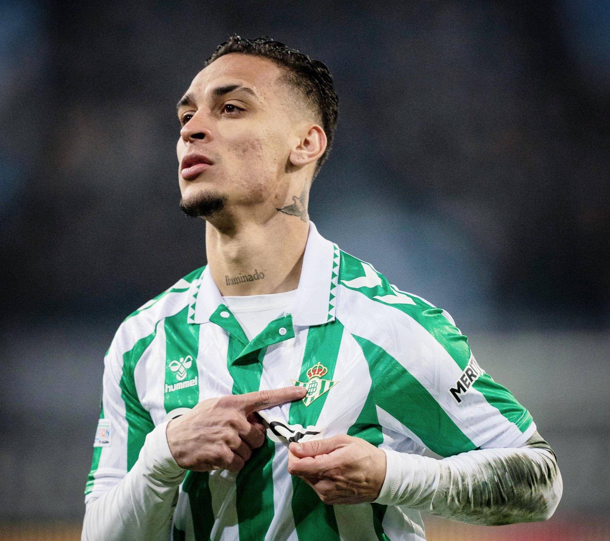 南宫网站 -转会期曼联调整名单以备NBA季后赛；再遭质疑环节打磨；目标明确；年轻球员得到机会的简单介绍