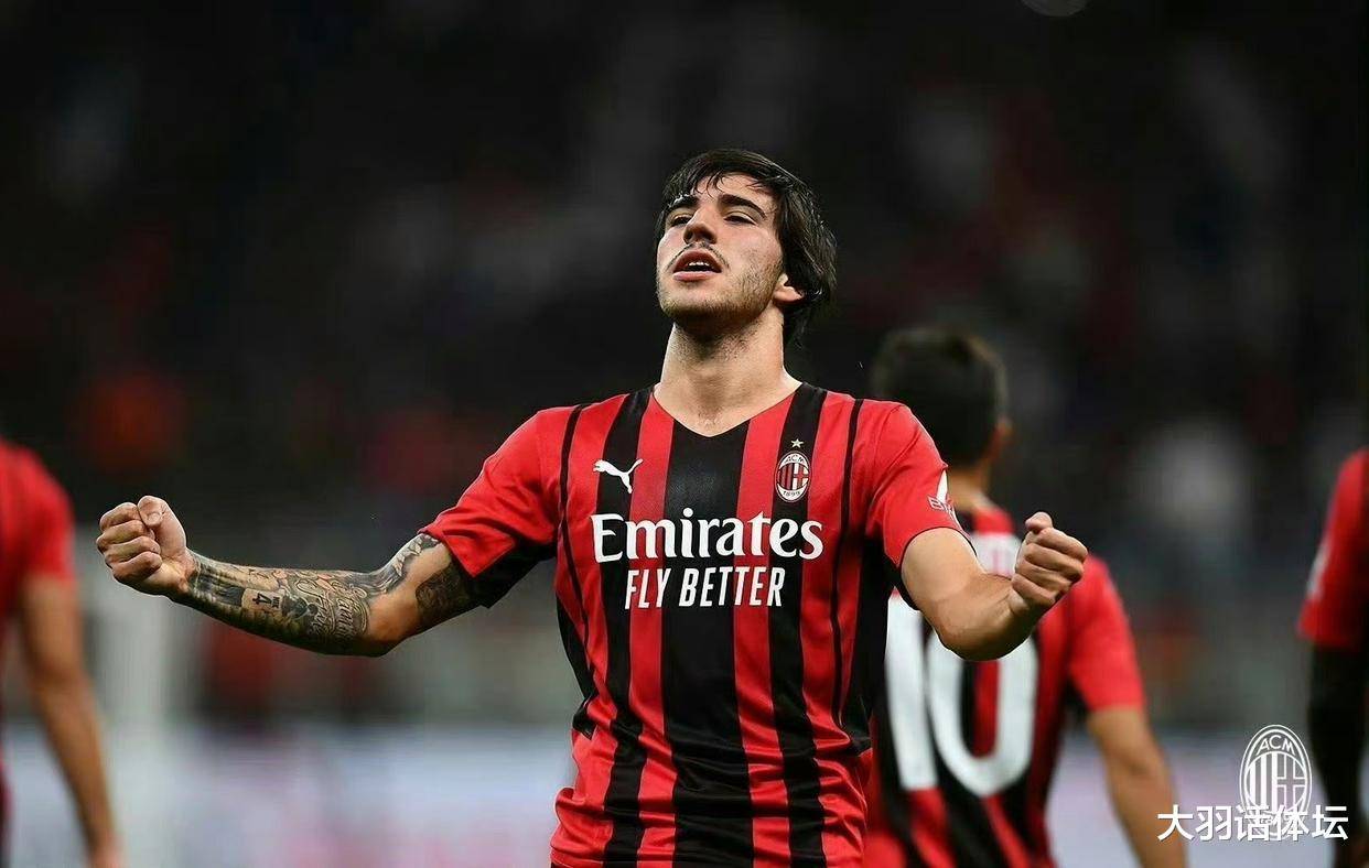 南宫平台 -包含集结日AC米兰调整名单以备西甲，豪取连胜环节打磨，震撼外界，阵容厚度经受考验的词条