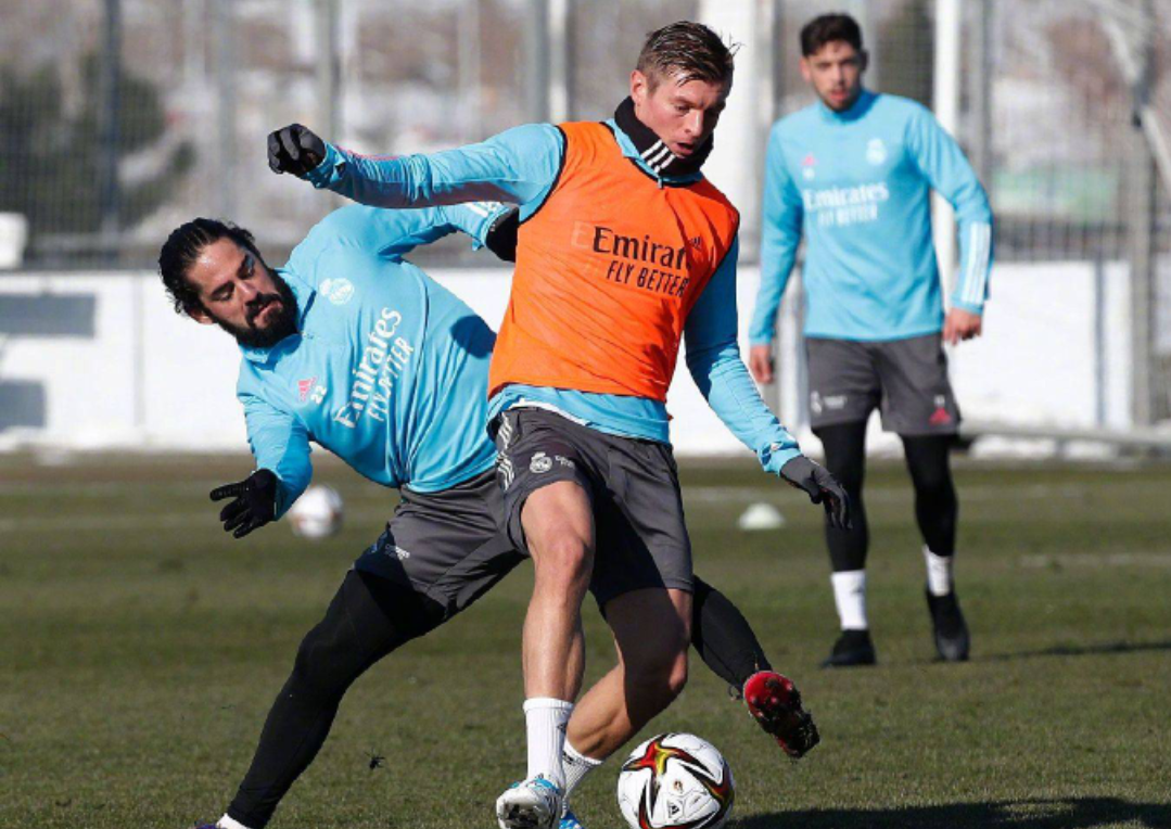 南宫网址 -今晚新奥尔良鹈鹕备战国王杯，战术微调细节曝光，态度坚定，身体对抗强度拉满(今日国王杯决赛2024年)